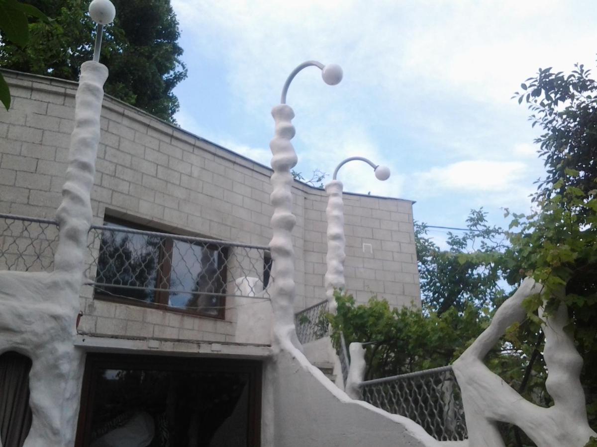 Riviera Apartments - Уединенный Отдых У Моря Odessa Exterior foto